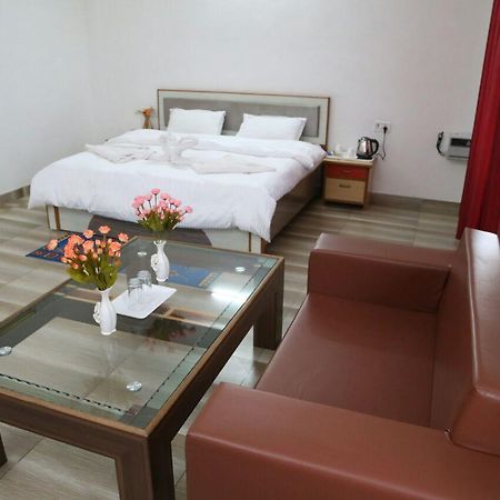 Hotel Anokhi Bharatpur Eksteriør billede