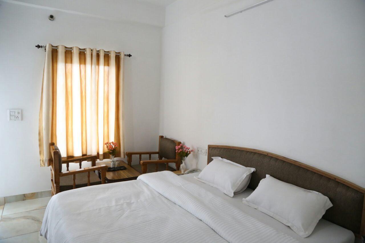 Hotel Anokhi Bharatpur Eksteriør billede